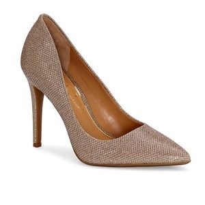 Jessica Simpson Praylee Pumps